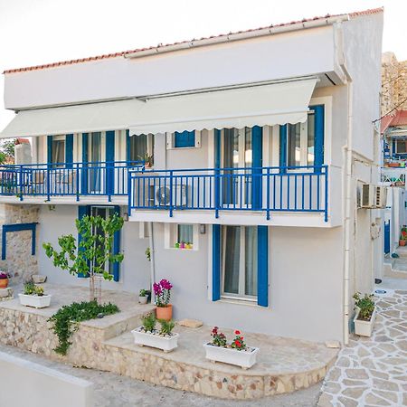 Pythagorio Blue Street Apartment With Balcony Экстерьер фото